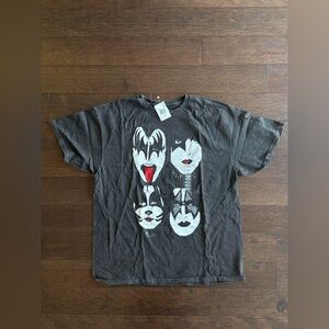 KISS Faces Washed Graphic T-Shirt - Black Size Large NWT New With Tags